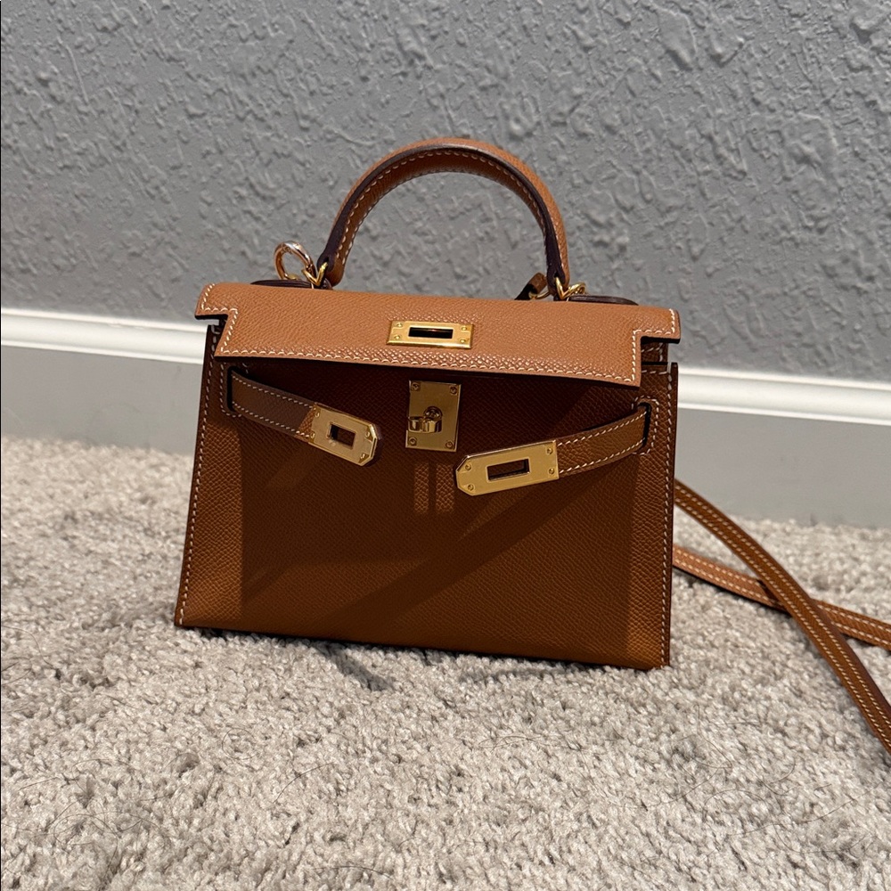 🧡 H Inspired Mini - Gold on Gold 🧡